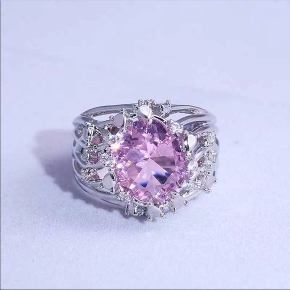 Luxury 925 Sterling Silver Sapphire Ring - Picture 4 of 6